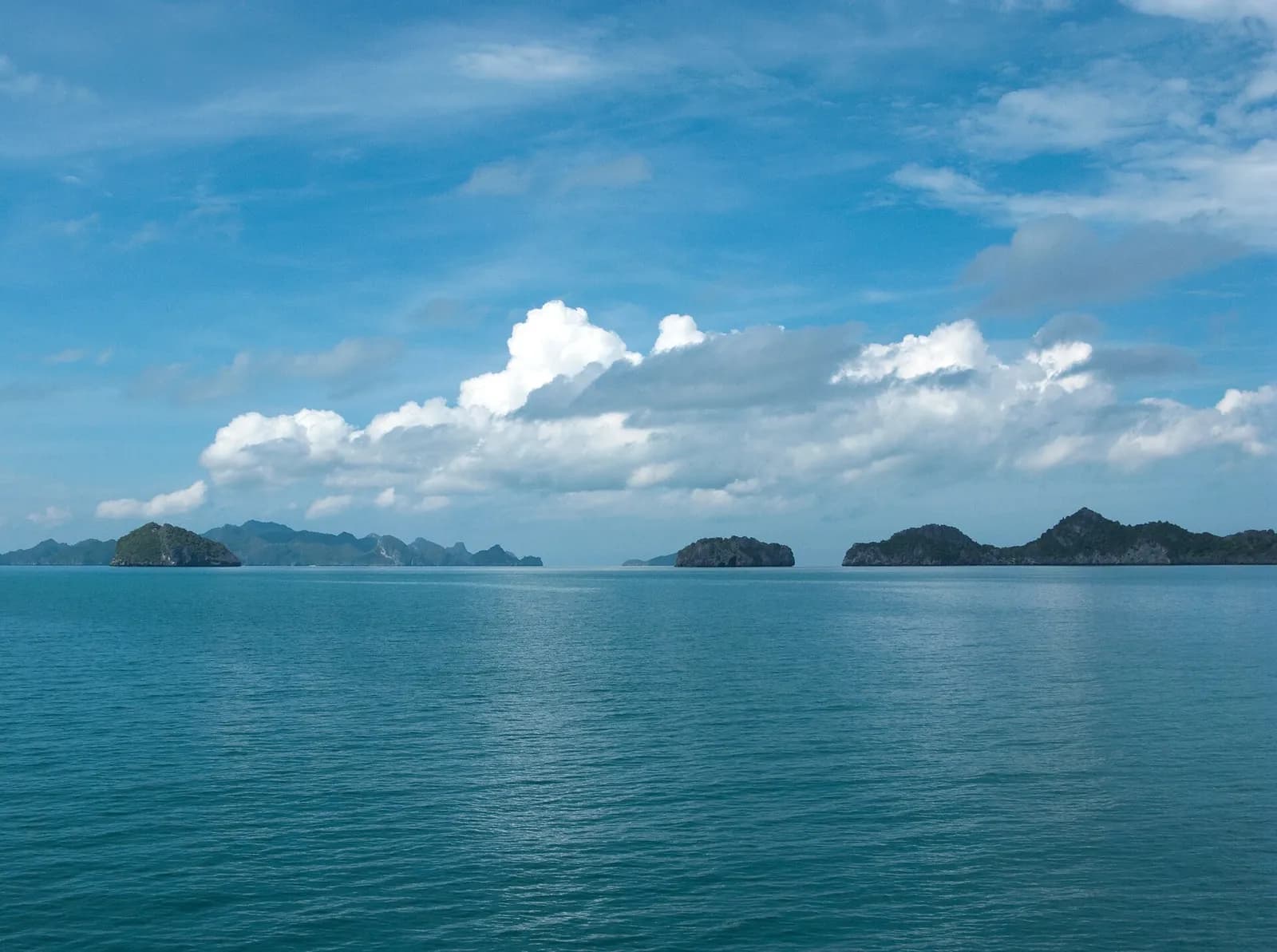 หมู่เกาะอ่างทอง